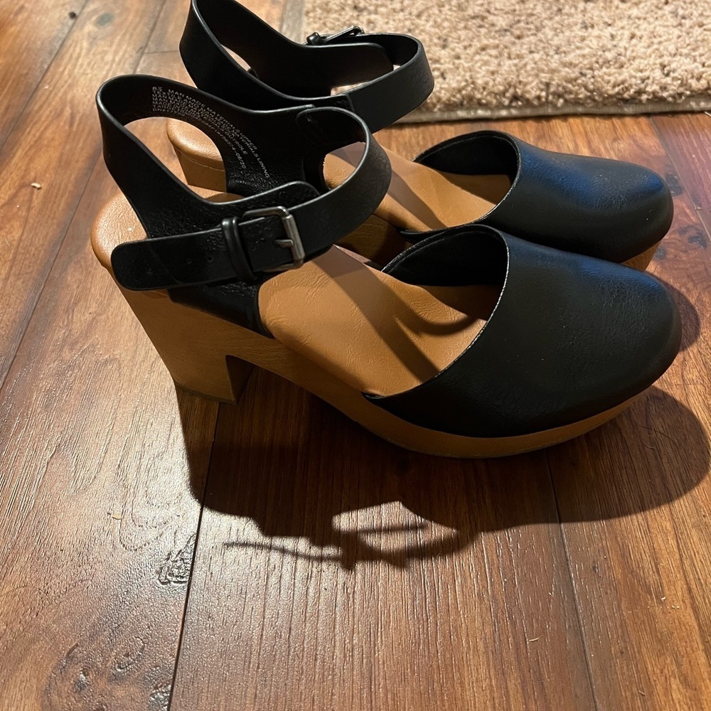 NOT FOR SALE - Picture 3 of 6